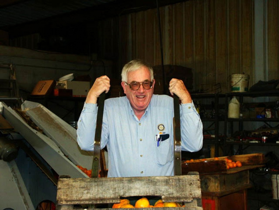 Tony Thacher at Friends Ranches Packing House – 2006. Photographer: Emily Ayala.
