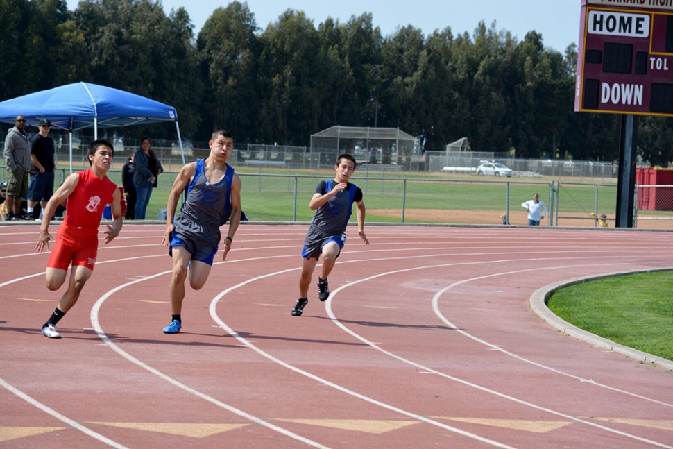 (middle) Tim Luna. (right) Vincent Castillo. Tim placed 1st in both 100m and 200m in the youth division.