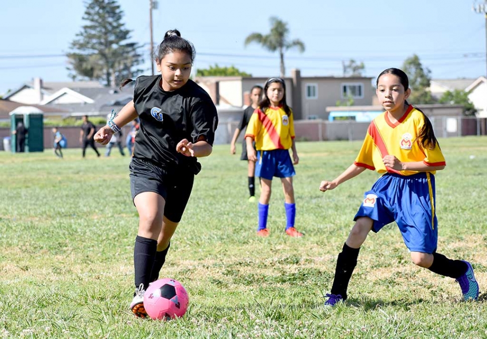 The California United U-11 team continued their winning ways with an impressive 7-0 showcase over Morelia this past weekend. Leading the offense this week was Jadon Rodriguez with a hat trick (3), Fatima Alvarado (pictured above) with 2 goals and 1 assist, while Jessica Rodriguez and Mikayla McKenzie each had 1 goal as well. The defense once again played well as they notched yet another shut out behind goalies Gaby Martinez and Alexis Pina. (pictured below) The California United U-13 boys’ team played this weekend versus Real So. Cal which resulted in a 2-3 loss for CU. Tony De La Cruz and Diego Alcaraz each had 1 goal in the game while Jathon Magana and Adrian Perez had one assist apiece. Submitted By Coach Tony Hernandez.