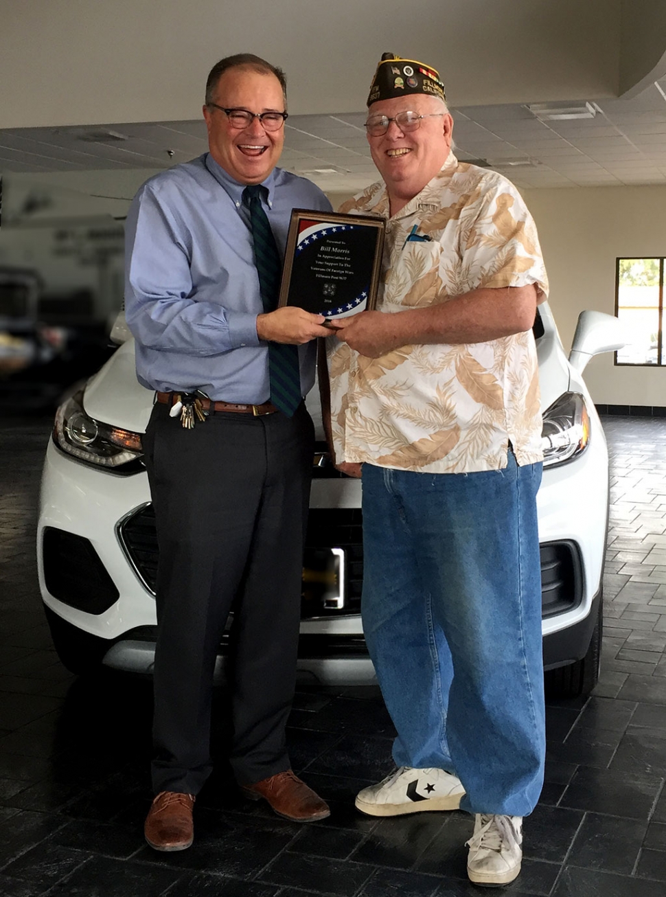 Fillmore Veterans of Foreign Wars Post 9637 held its yearly Appreciation Dinner and Award Ceremony on September 28, 2018. Dick Schmittou, Bill Morris and Jim Rogers were presented with plaques in appreciation of their support of the VFW through the years. New Post 9637 Commander Jim Mills presented the plaques. Pictured is Morris and Mills; inset is Rogers and Mills. There were about 40 people in attendance.