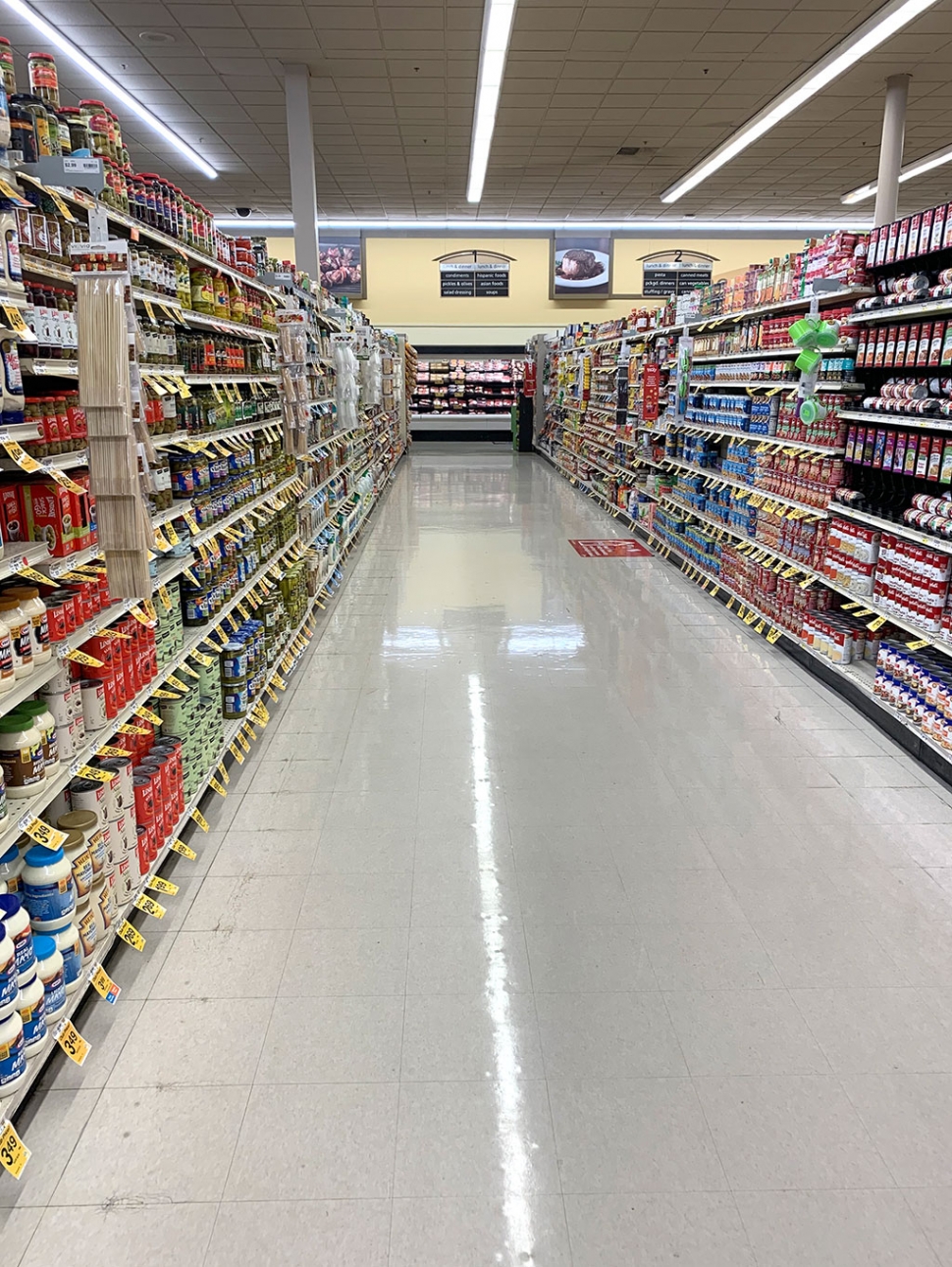 In order to keep with state guidelines, and for customers to maintain their social distance of six feet apart, Vons has
widened their aisles.