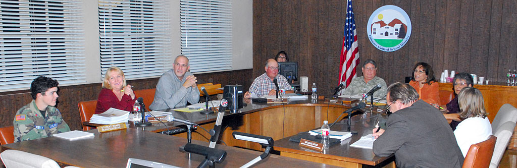 school-board-10-21-09-1.jpg